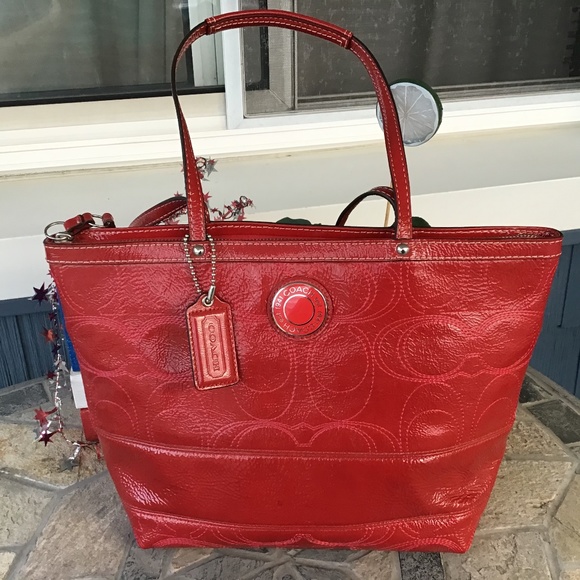 Coach Handbags - Coach Signature Stitch Patent Leather Tote